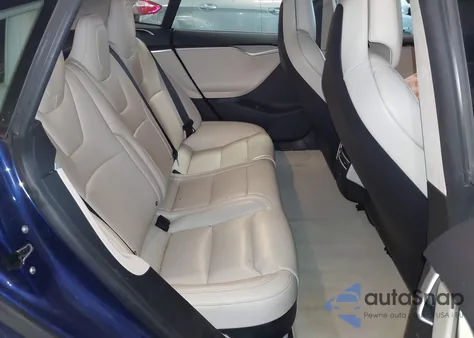 2017 Tesla Model S 100D/60D/75D/90D/P100D z USA, uszkodzony, nr VIN 5YJSA1E2XHF229479